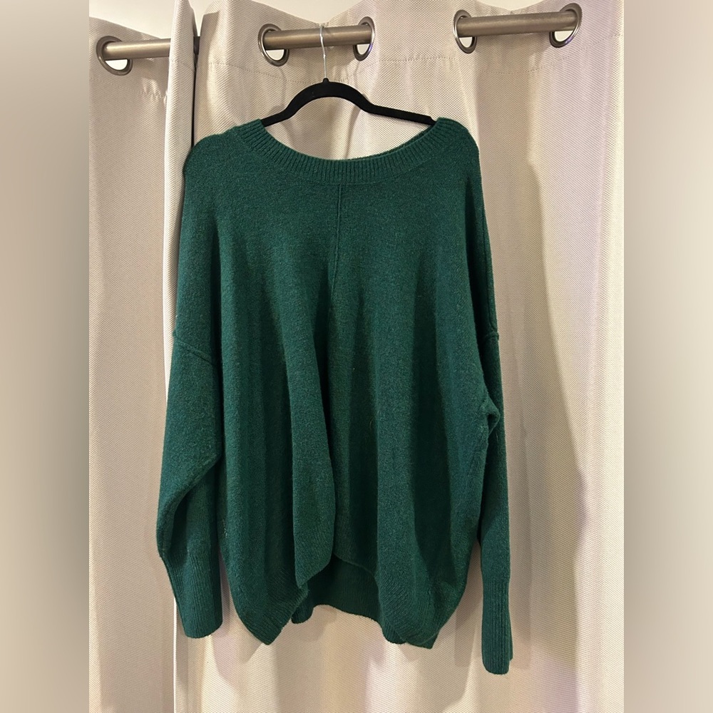 Vince Camuto Emerald Green Crew Neck Sweater
